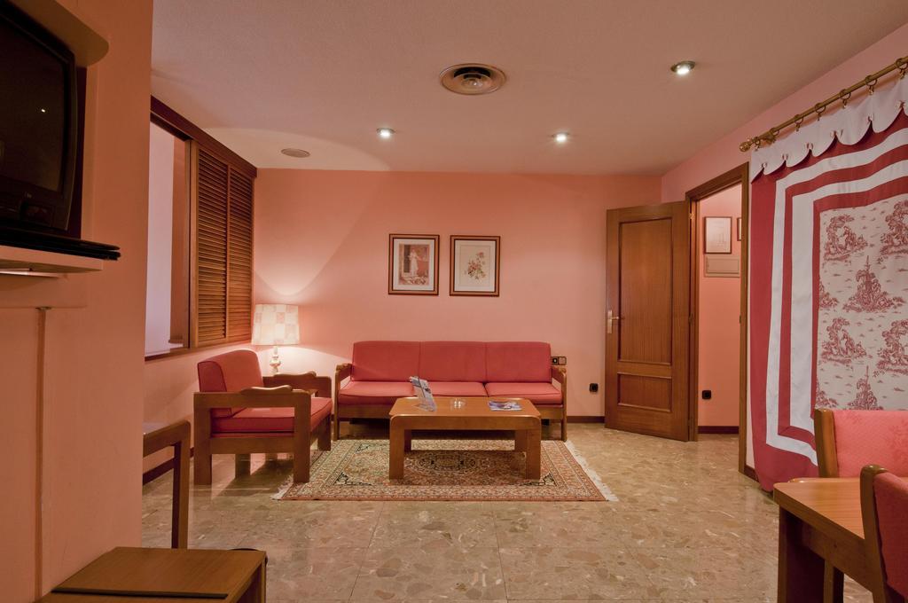 Foxa 25 Hotel - Madrid — Photos 1